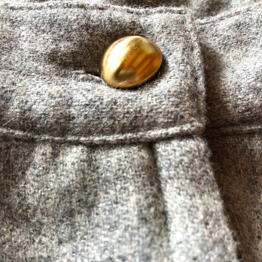 Beautiful Knee Length 100% Wool Skirt